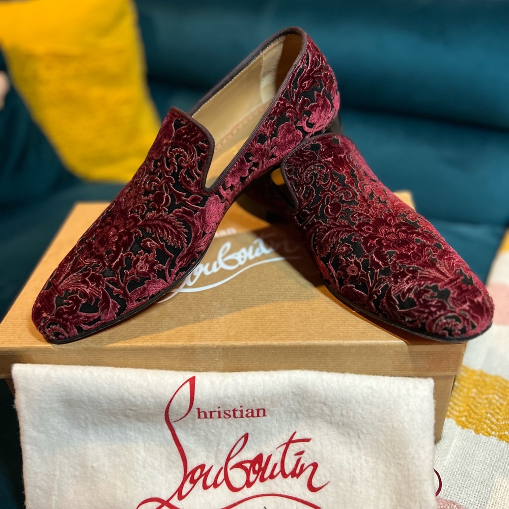 Christian Loubuitin Men’s Tudor Night Velvet Loafers